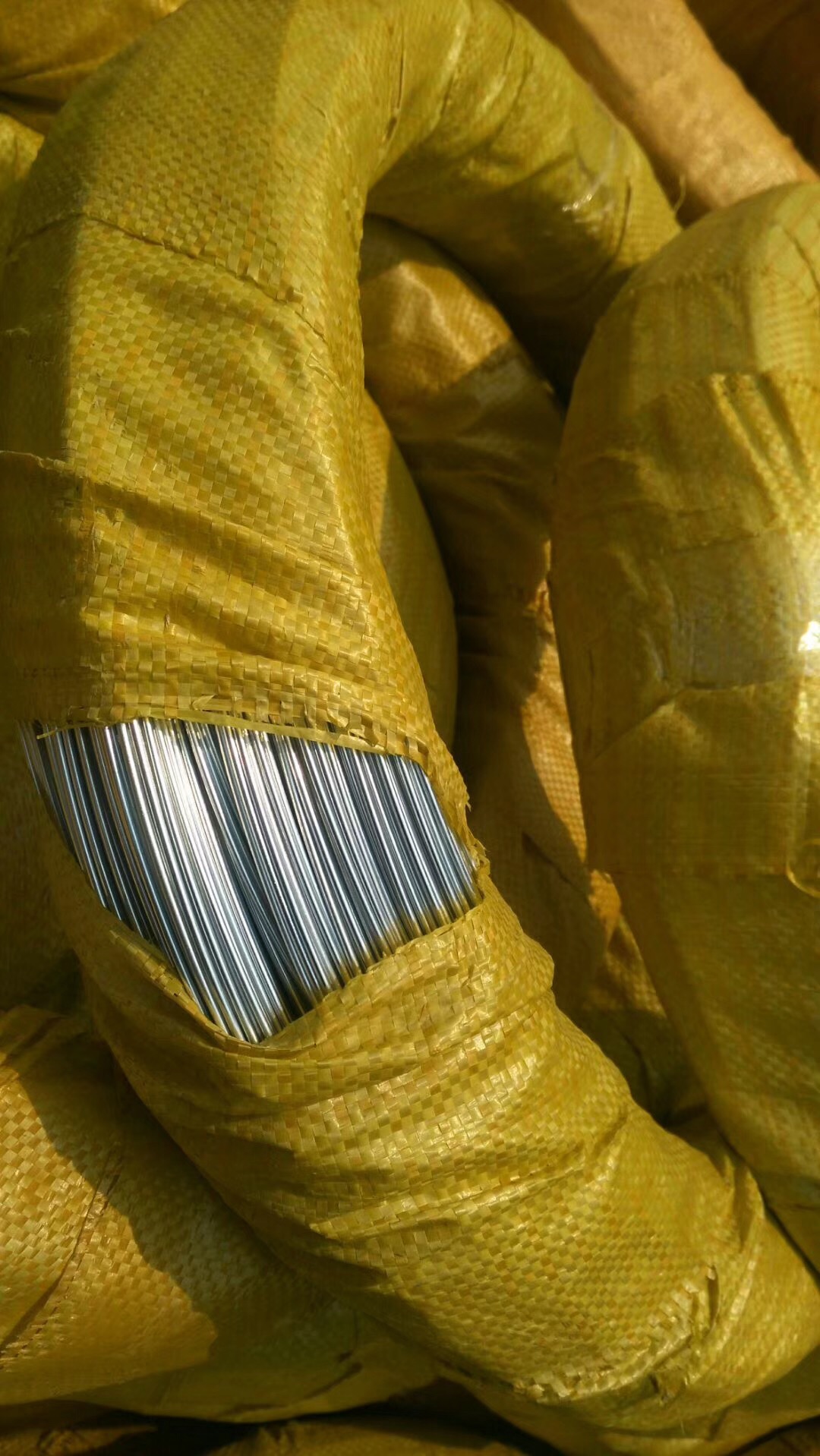 3.5mm鍍鋅鐵絲多少錢(qián)一噸