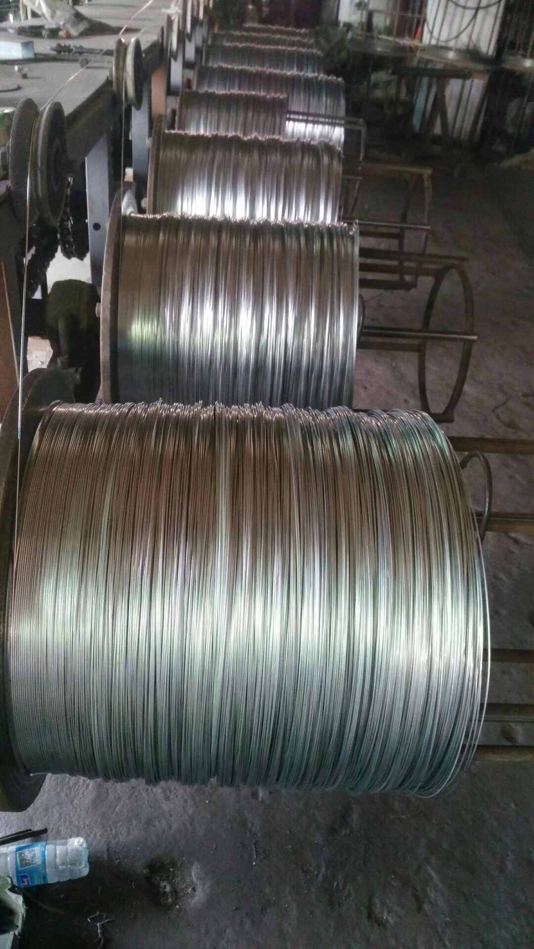 1.2mm鍍鋅鐵絲廠(chǎng)家批發(fā)價(jià)格